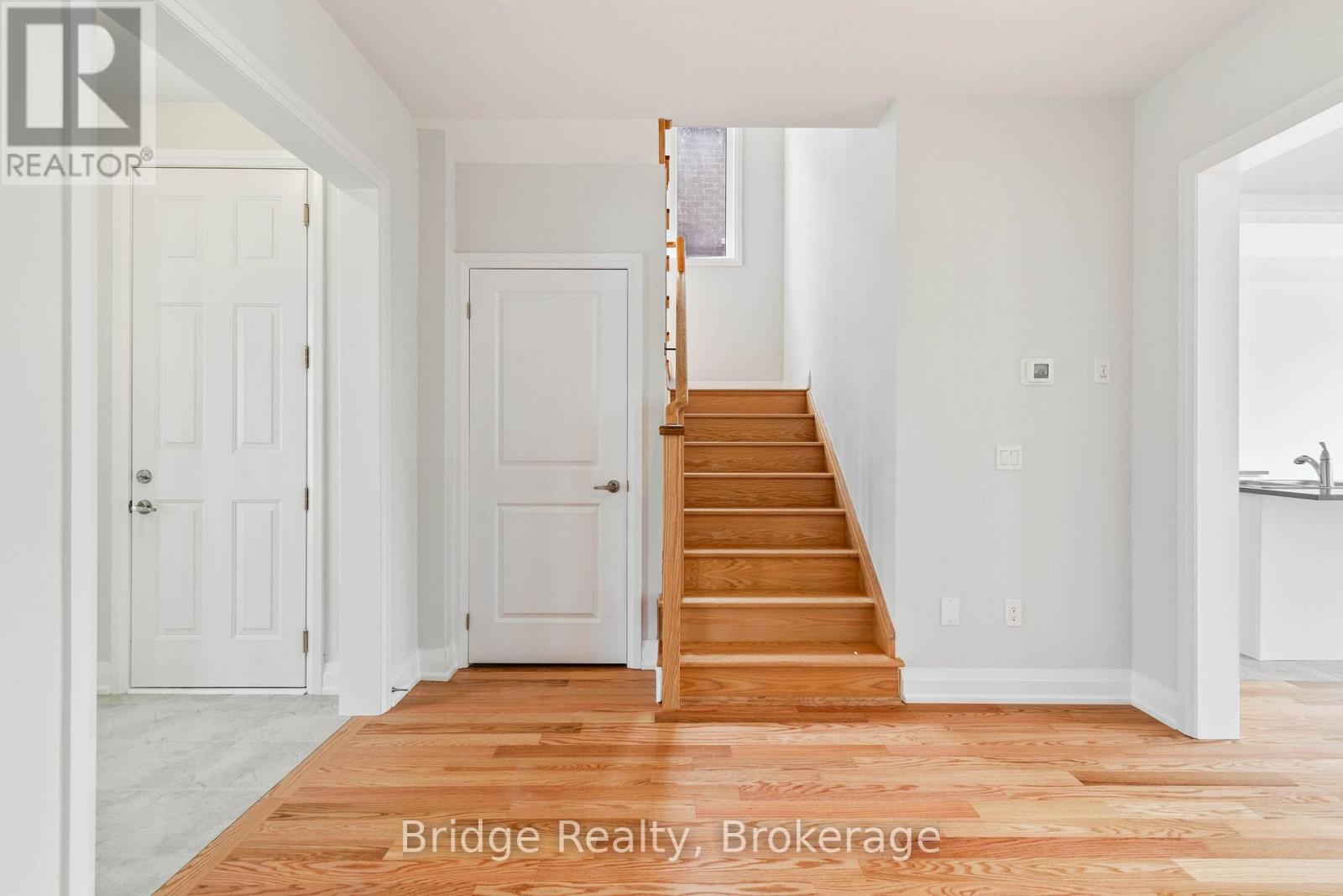 116 Cole Terrace, Woodstock (Woodstock - North), Ontario  N4T 0P4 - Photo 7 - X13935228