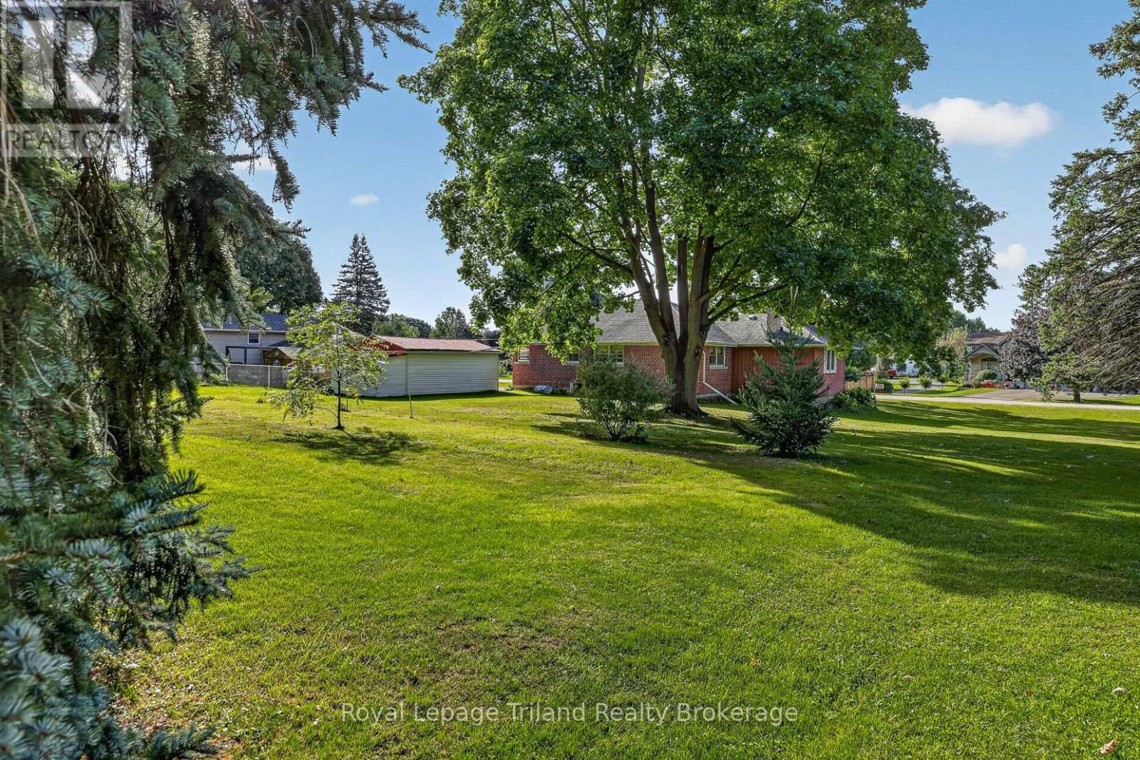 30 Young Street, East Zorra-Tavistock (Innerkip), Ontario  N0J 1M0 - Photo 12 - X14004234
