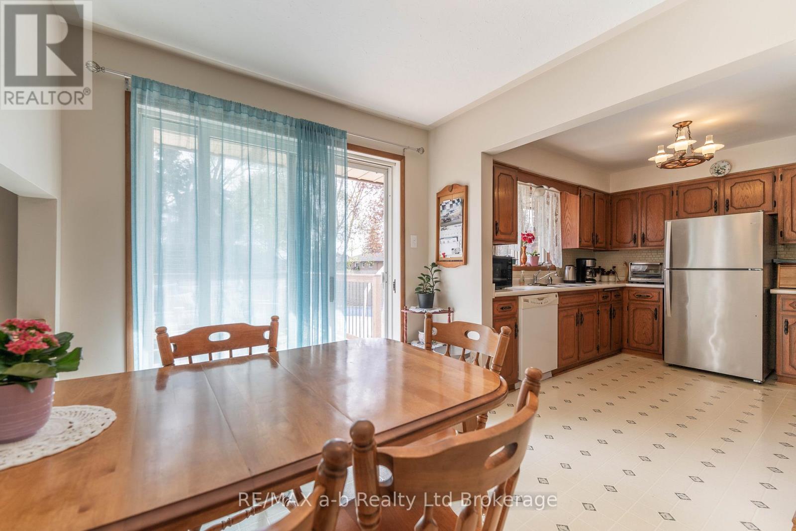 2 Cranberry Road, Tillsonburg, Ontario  N4G 4Y9 - Photo 13 - X14006846