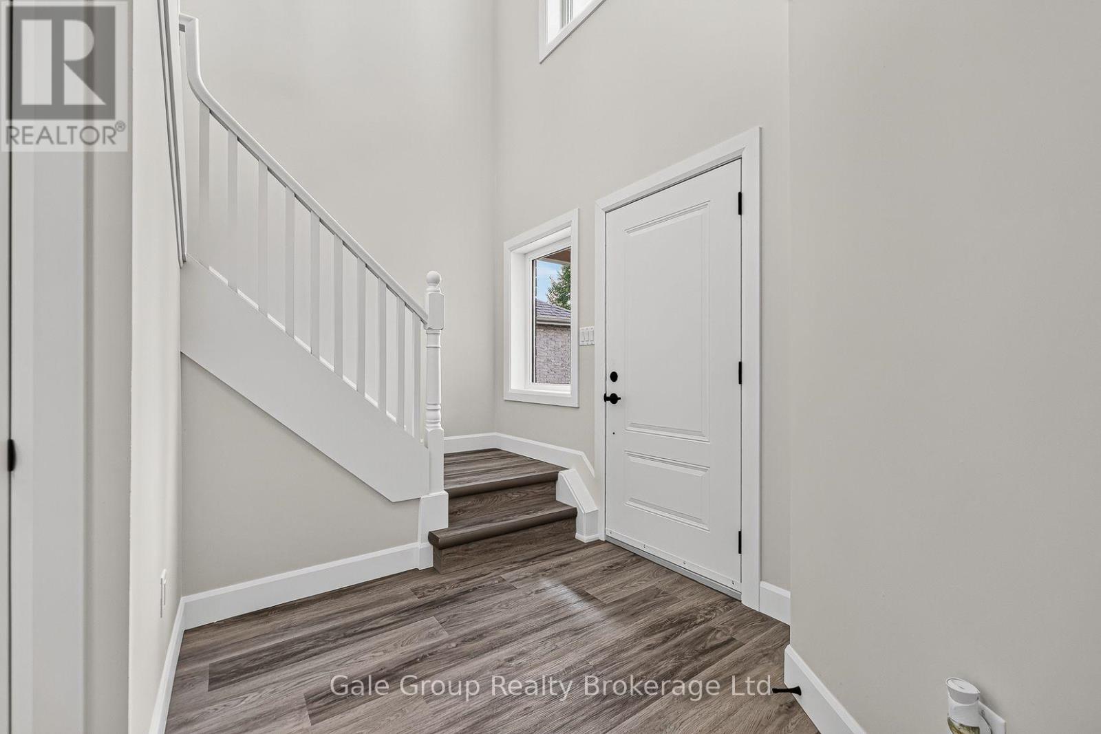 565 Sales Drive, Woodstock (Woodstock - South), Ontario  N4S 9A1 - Photo 5 - X14009792