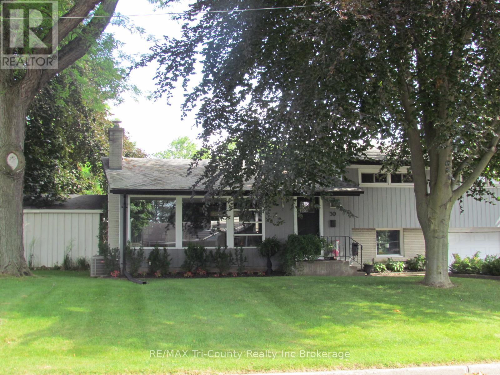 30 Fairfield Crescent, Tillsonburg, Ontario  N4G 2B4 - Photo 2 - X14015014