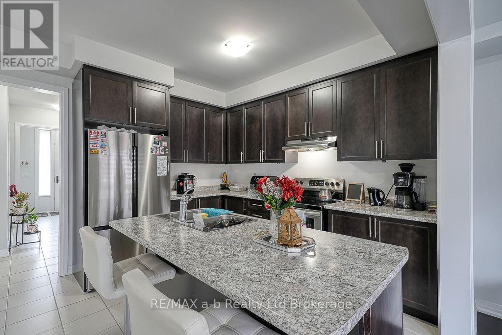 1137 Edinburgh Drive, Woodstock (Woodstock - North), Ontario  N4T 0M3 - Photo 12 - X14025476