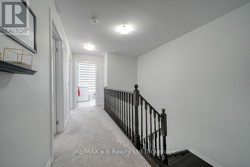 1137 Edinburgh Drive, Woodstock (Woodstock - North), Ontario  N4T 0M3 - Photo 21 - X14025476