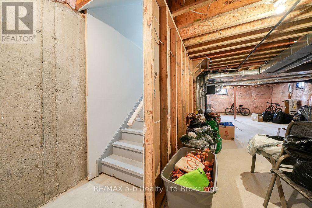 1137 Edinburgh Drive, Woodstock (Woodstock - North), Ontario  N4T 0M3 - Photo 32 - X14025476