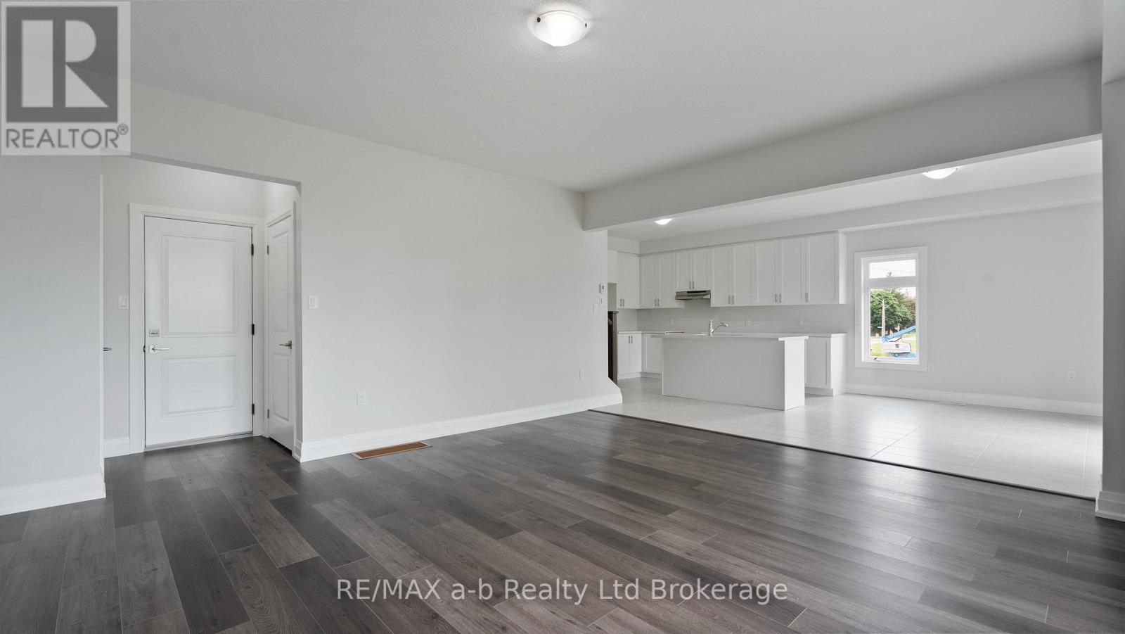 99 Cayley Street, Norwich (Norwich Town), Ontario  N0J 1P0 - Photo 7 - X14028262