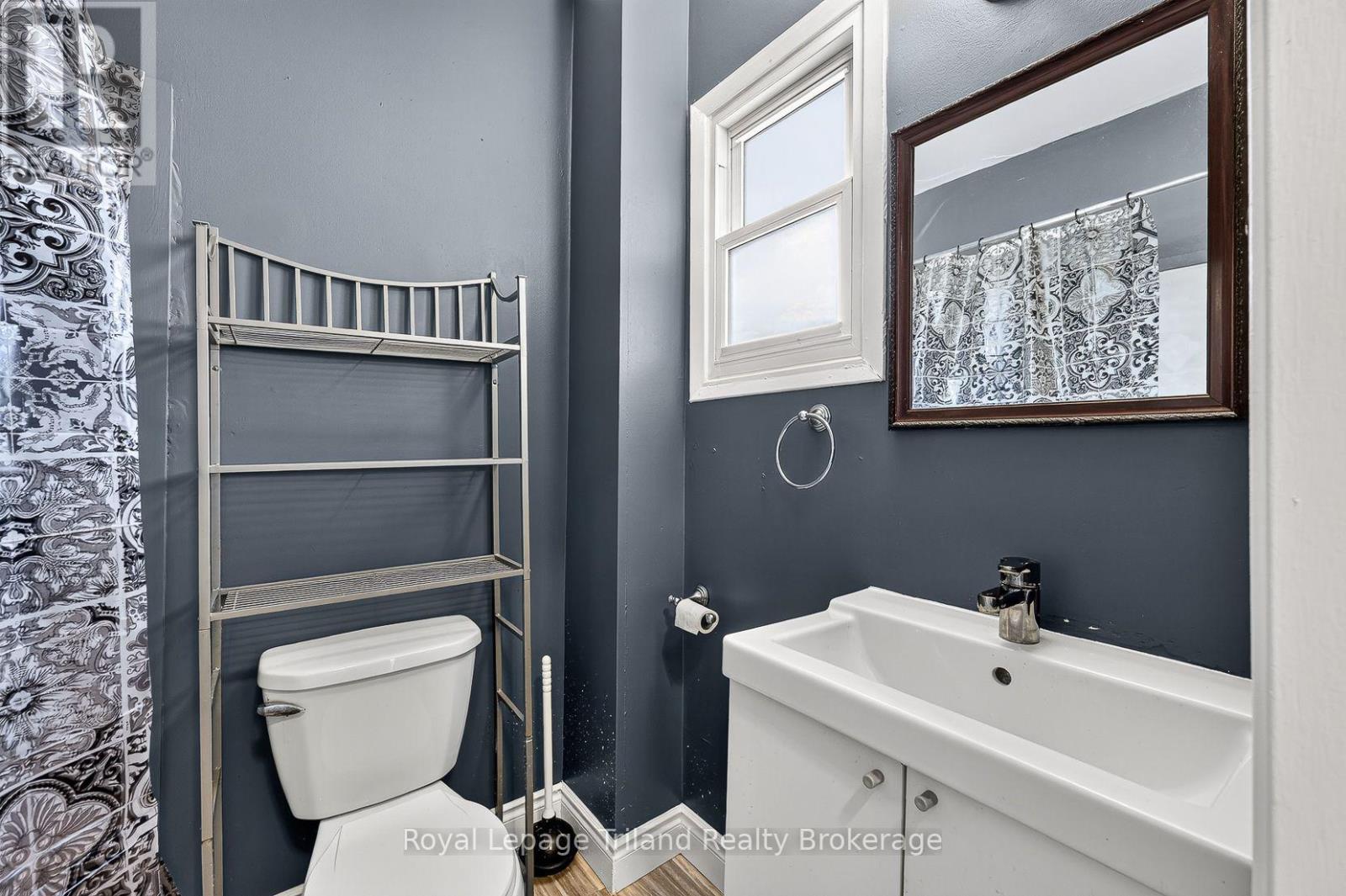 156-158 Charles Street W, Ingersoll (Ingersoll - South), Ontario  N5C 2M1 - Photo 20 - X14028582