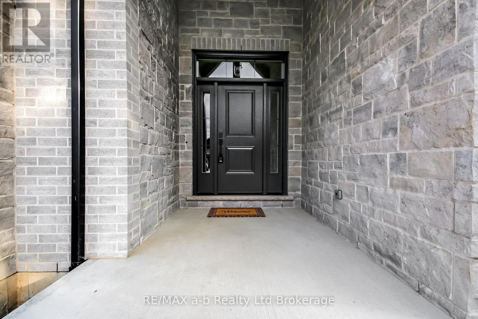 16 Cornwell Crescent, Norwich (Norwich Town), Ontario  N0J 1P0 - Photo 5 - X14030848