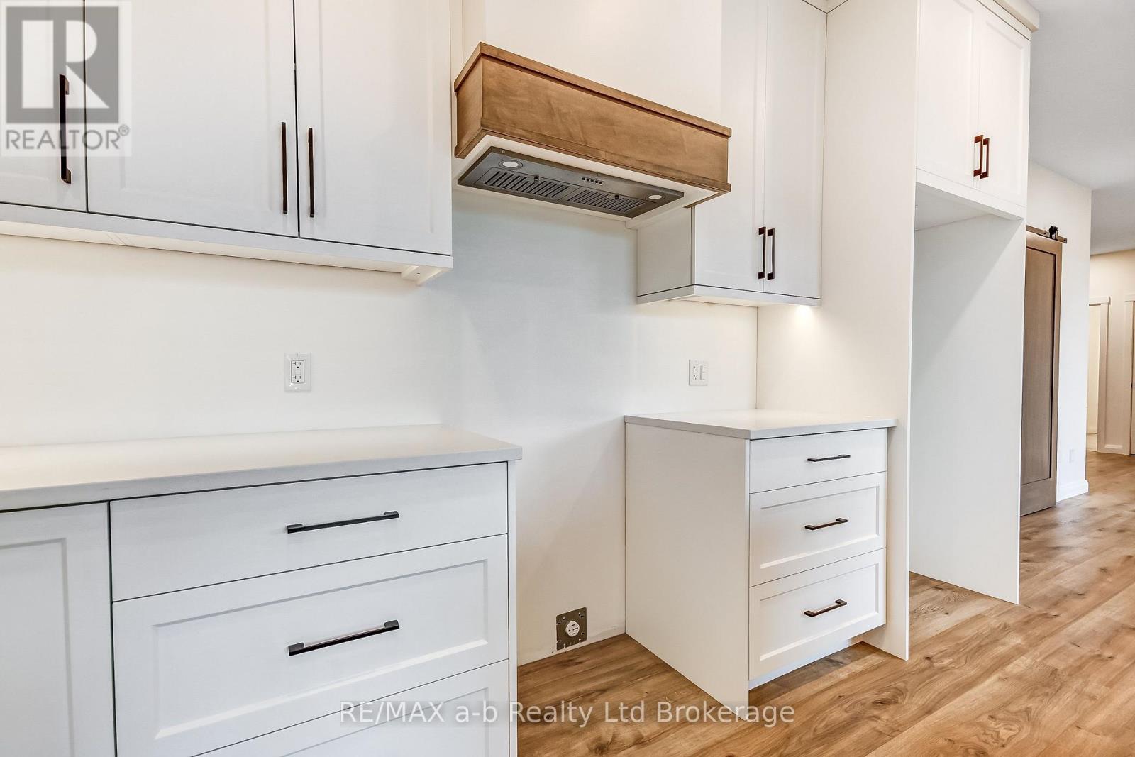 16 Cornwell Crescent, Norwich (Norwich Town), Ontario  N0J 1P0 - Photo 7 - X14030848
