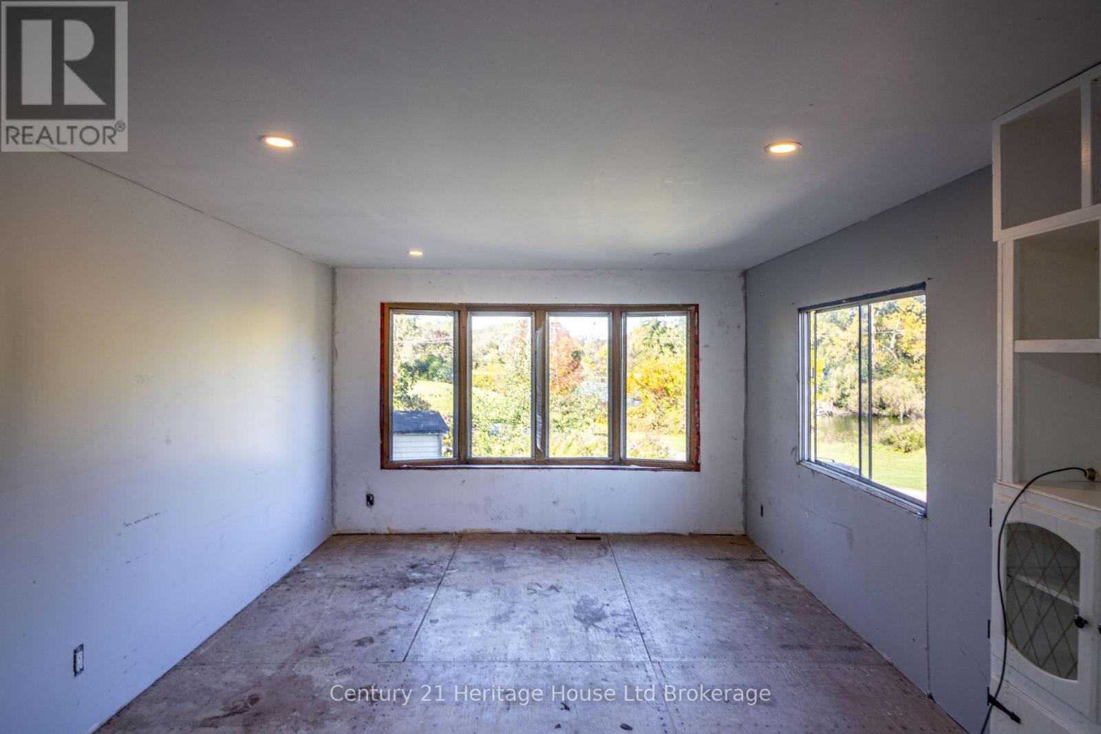 3 Albert - 596101 59 Highway, East Zorra-Tavistock (Hidden Valley), Ontario  N4S 7W1 - Photo 4 - X14031198