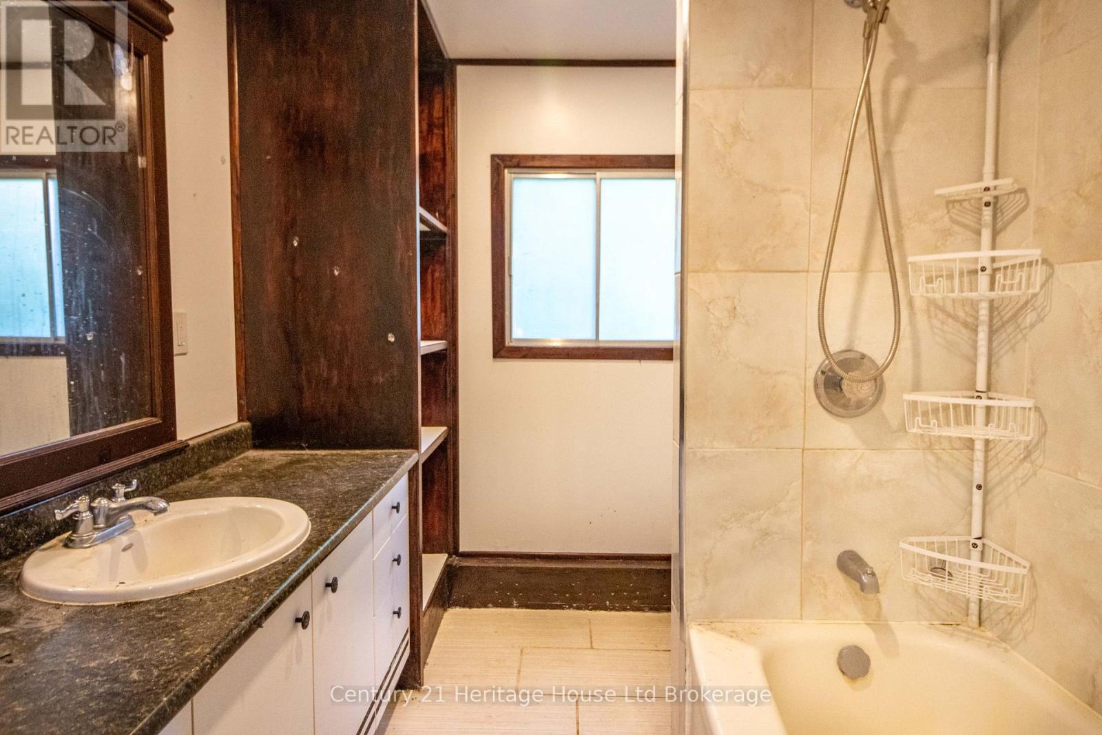 3 Albert - 596101 59 Highway, East Zorra-Tavistock (Hidden Valley), Ontario  N4S 7W1 - Photo 7 - X14031198