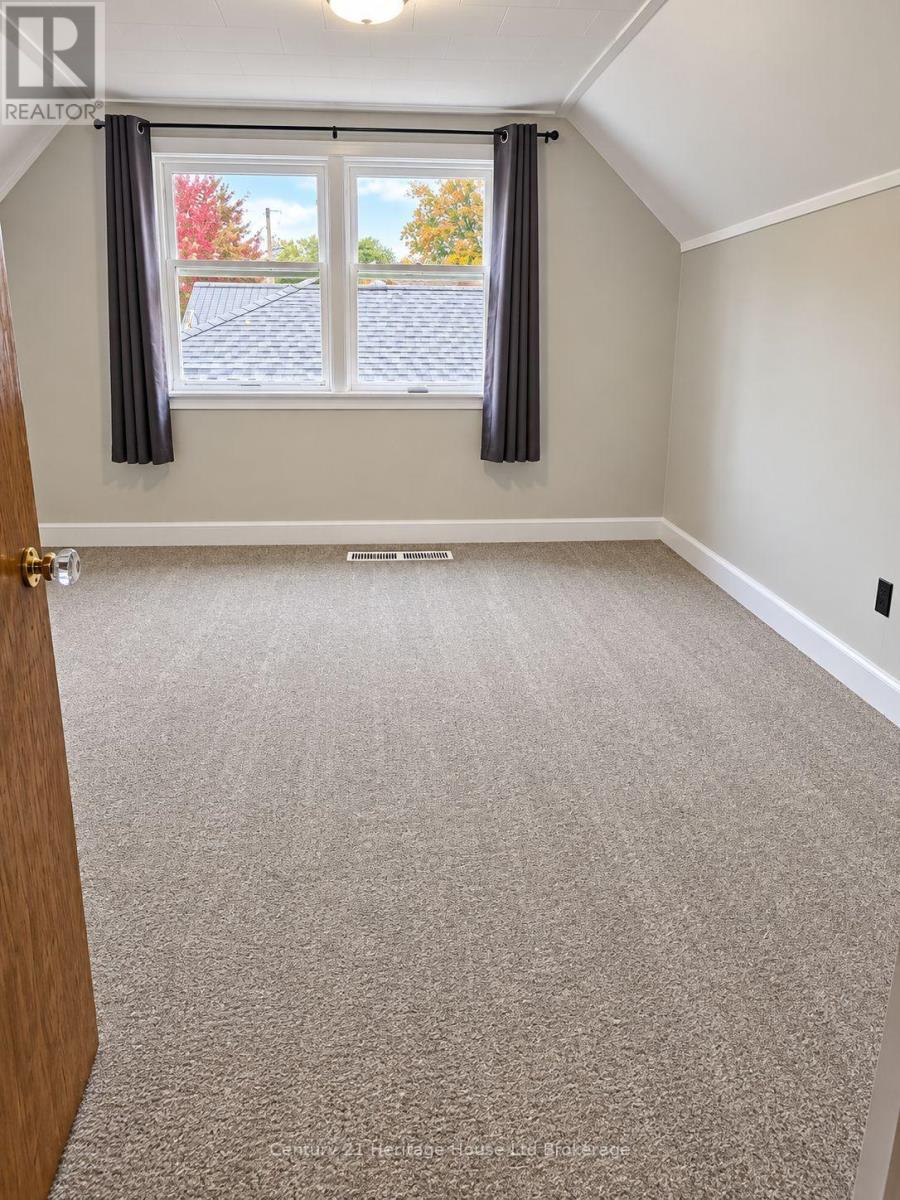 821 Wilton Crescent, Woodstock (Woodstock - North), Ontario  N4S 7H4 - Photo 23 - X14031522