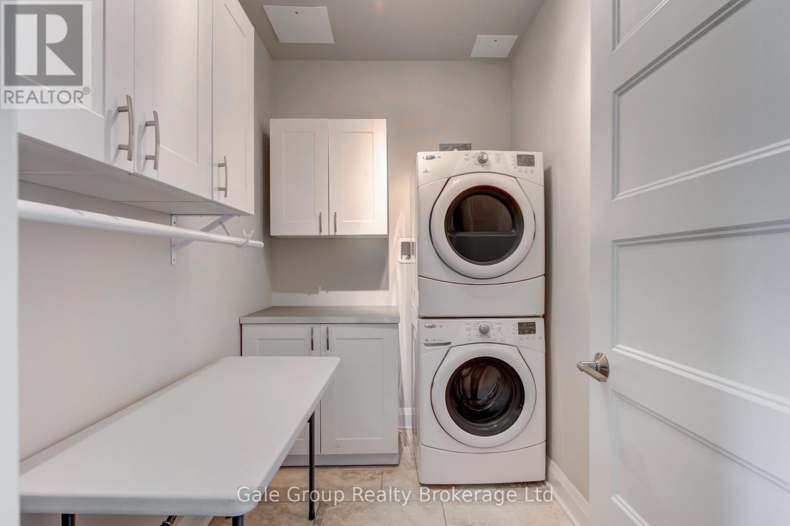 2702 - 330 Ridout Street N, London East (East K), Ontario  N6A 0A7 - Photo 17 - X14034478
