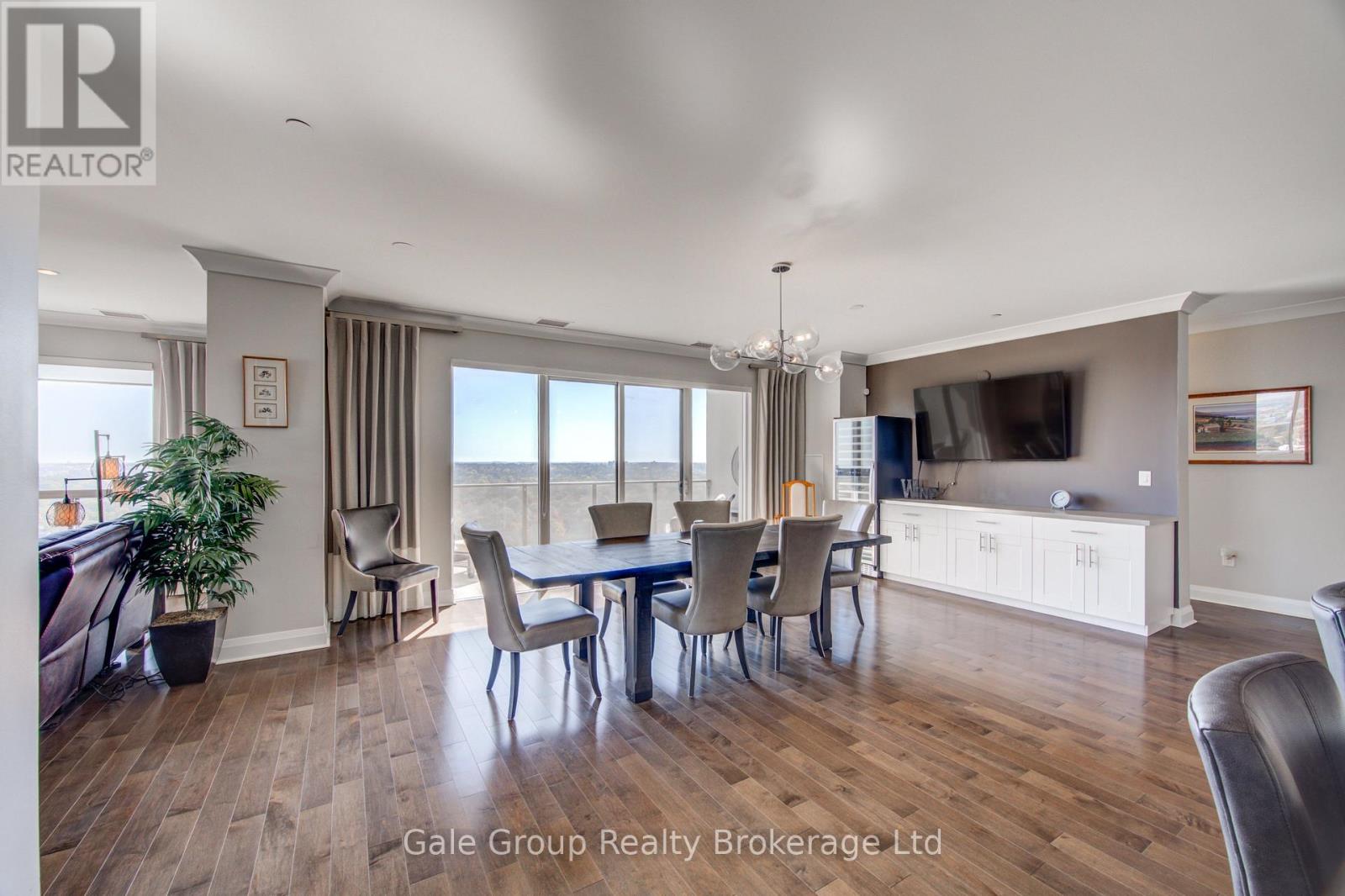 2702 - 330 Ridout Street N, London East (East K), Ontario  N6A 0A7 - Photo 7 - X14034478