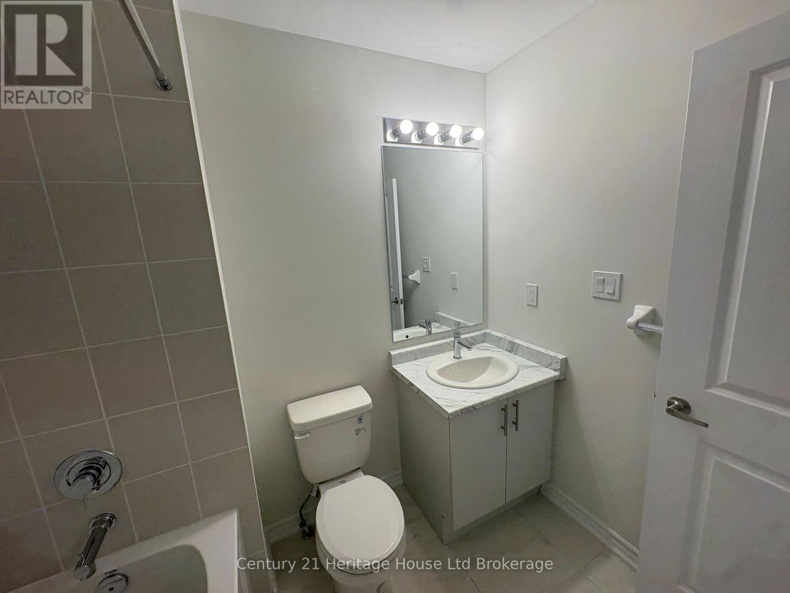 1058 Periwinkle Crescent, Woodstock (Woodstock - North), Ontario  N4S 7W2 - Photo 24 - X14080666