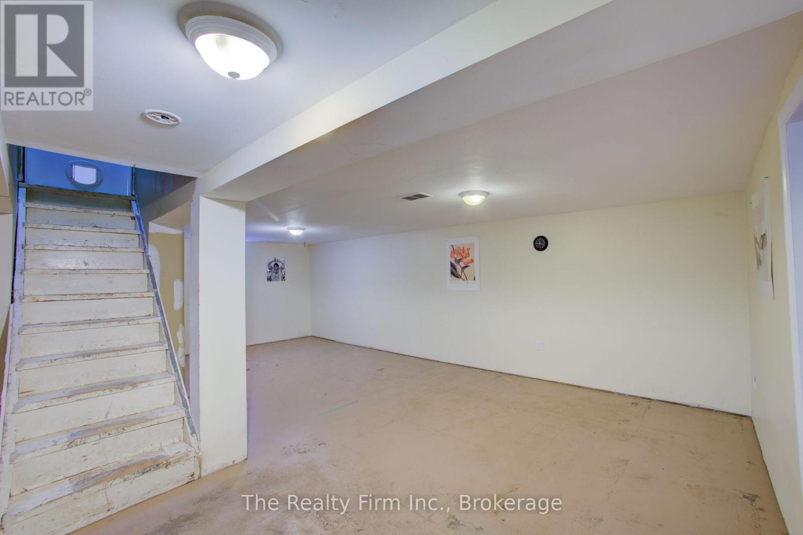 15 Dumbarton Street, Guelph (Riverside Park), Ontario  N1E 3T4 - Photo 19 - X14082172