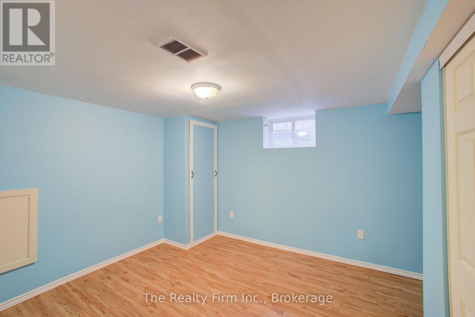 15 Dumbarton Street, Guelph (Riverside Park), Ontario  N1E 3T4 - Photo 23 - X14082172