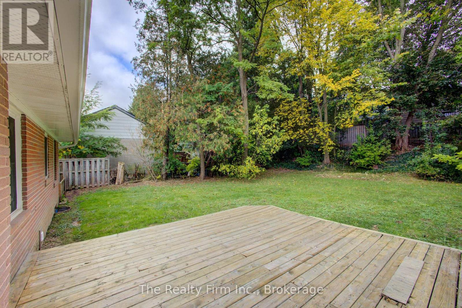 15 Dumbarton Street, Guelph (Riverside Park), Ontario  N1E 3T4 - Photo 26 - X14082172
