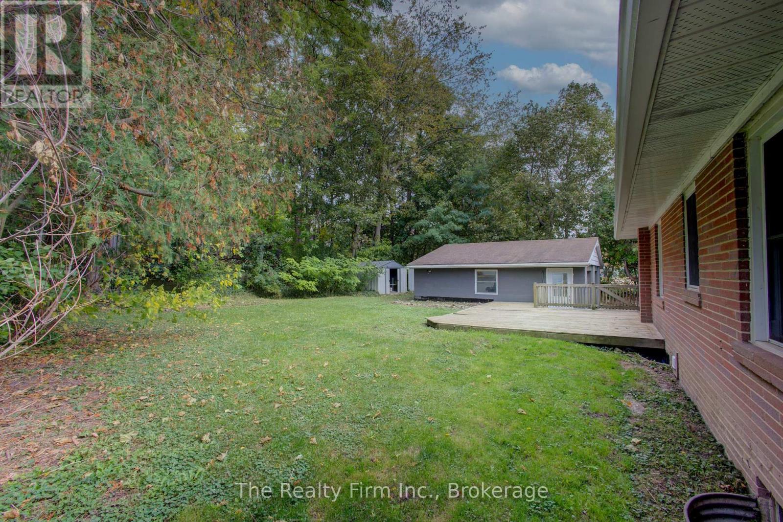 15 Dumbarton Street, Guelph (Riverside Park), Ontario  N1E 3T4 - Photo 30 - X14082172