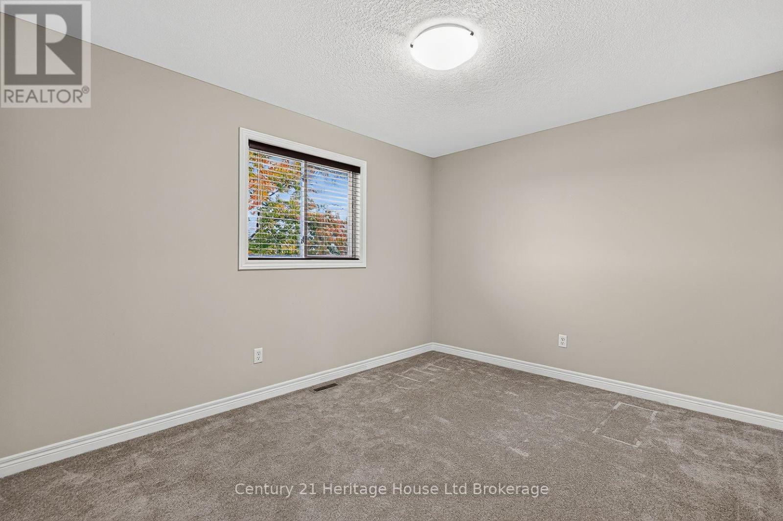 1028 Alberni Road, Woodstock (Woodstock - North), Ontario  N4T 0E8 - Photo 29 - X14084254