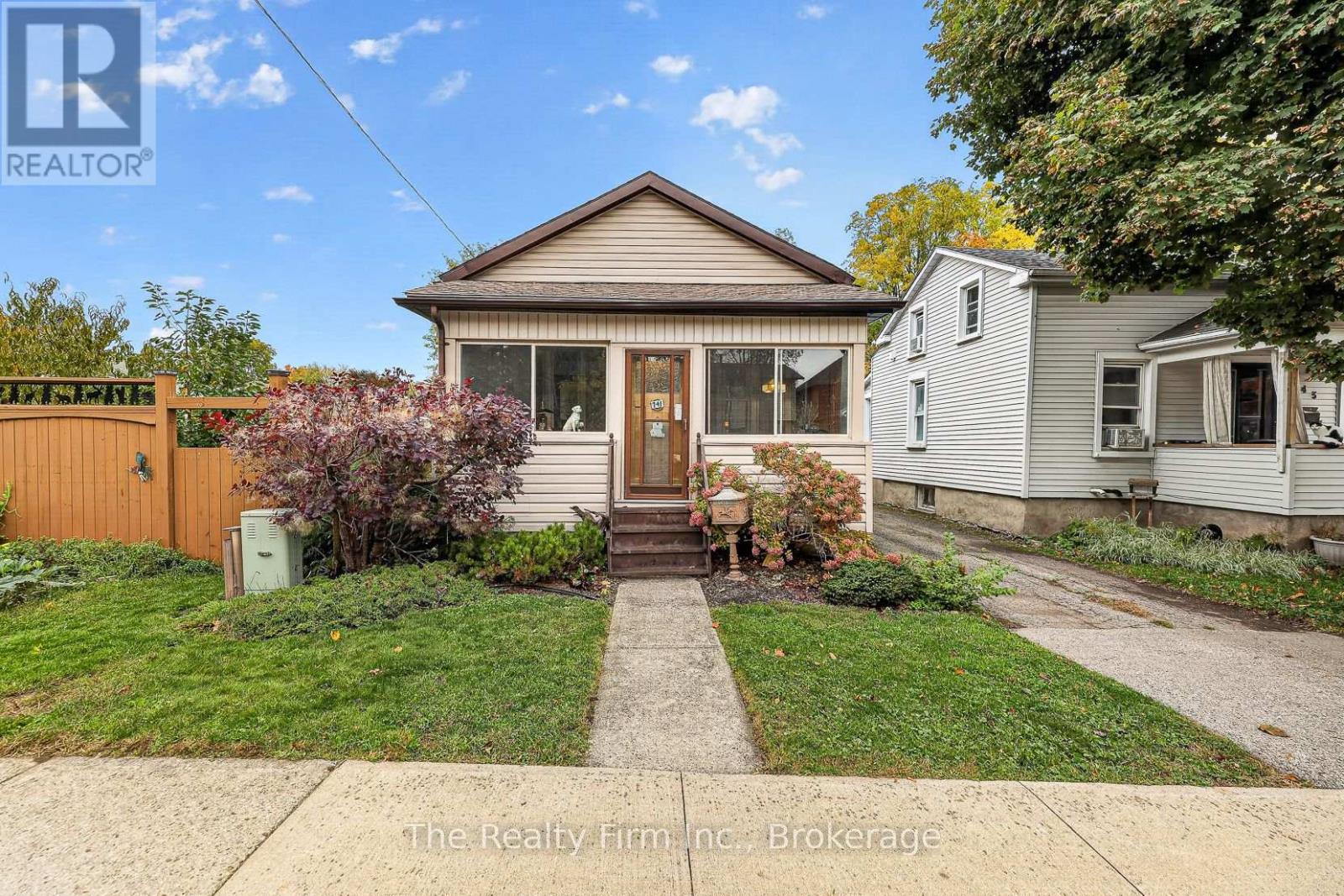 741 Nelson Street, Woodstock (Woodstock - North), Ontario  N4S 4J2 - Photo 3 - X14085424