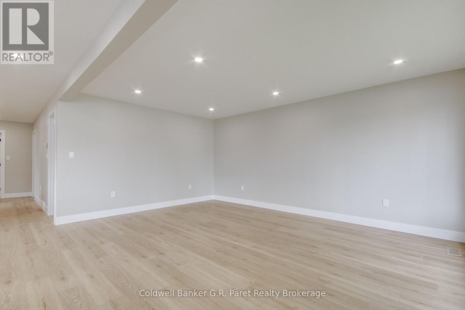 171 Crysler Street, Norfolk (Delhi), Ontario  N4B 1H9 - Photo 7 - X14085976