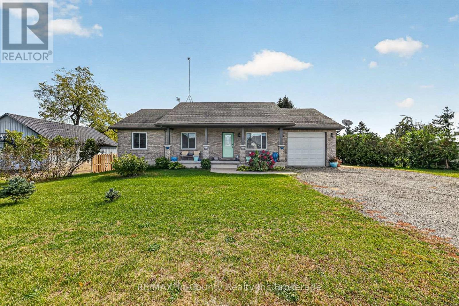 342 Glen Meyer Road, Norfolk (Glen Meyer), Ontario  N0E 1G0 - Photo 2 - X14086418
