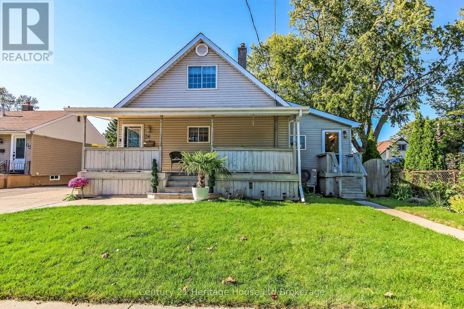36 Alexander Drive, Brantford, Ontario  N3T 5C5 - Photo 3 - X14087410