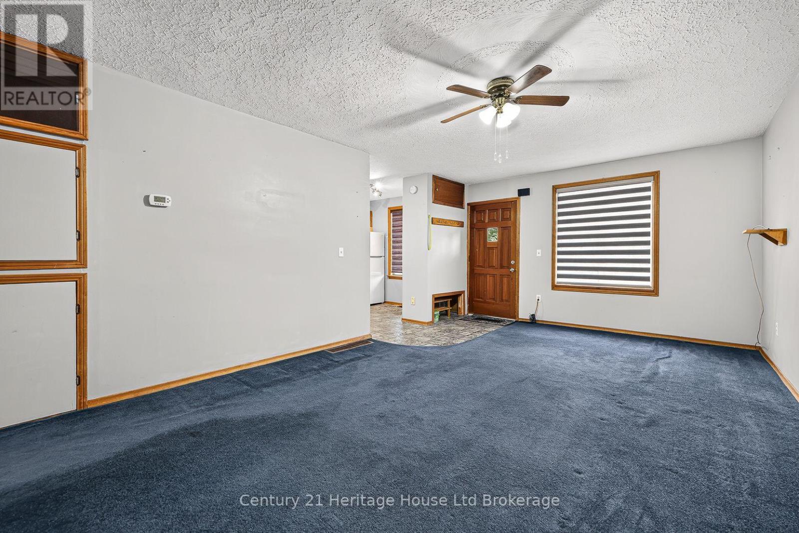136 Dover Street, Woodstock (Woodstock - South), Ontario  N4S 3M1 - Photo 2 - X14088072