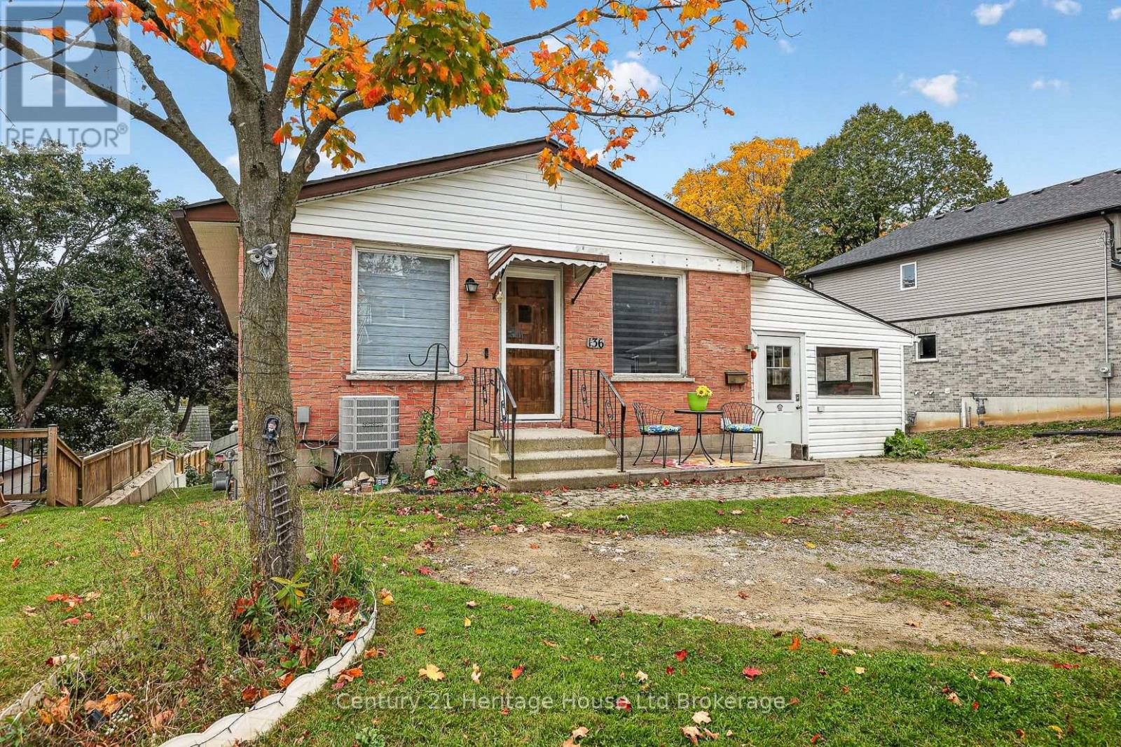 136 Dover Street, Woodstock (Woodstock - South), Ontario  N4S 3M1 - Photo 7 - X14088072