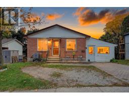 136 DOVER STREET, woodstock (woodstock - south), Ontario
