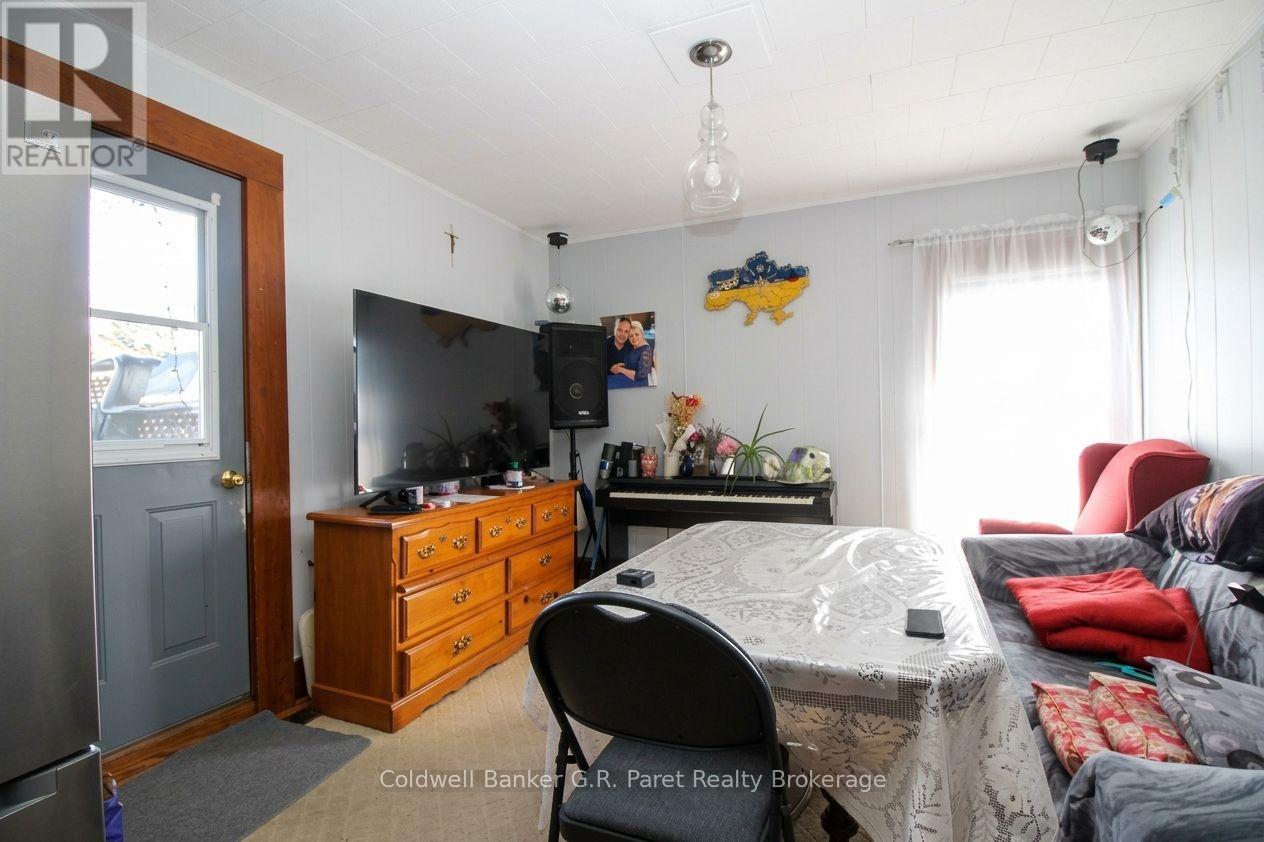 39 Norfolk Street N, Norfolk (Simcoe), Ontario  N3Y 3N6 - Photo 4 - X14088550