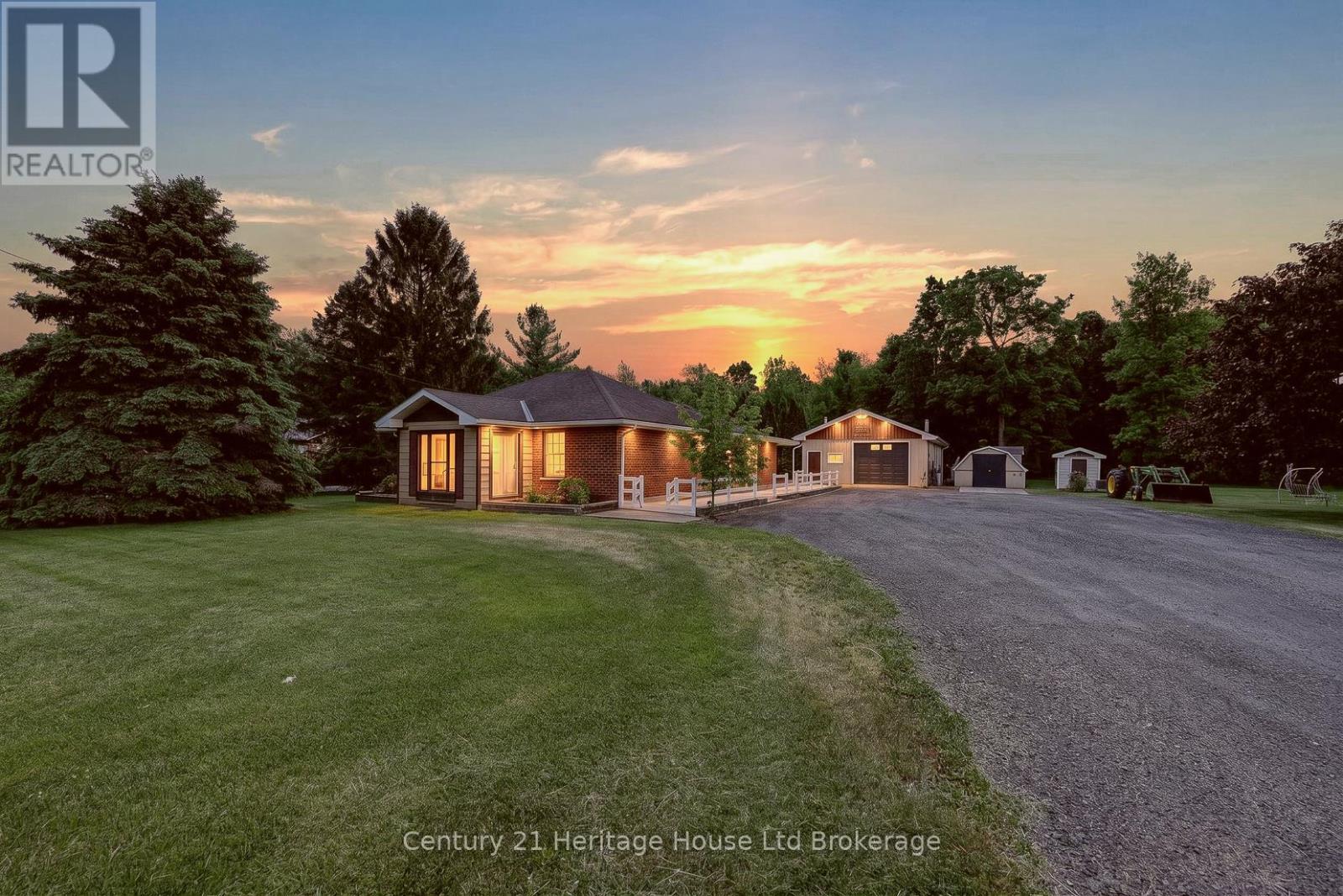 15067 Elginfield Road, Middlesex Centre, Ontario  N0M 1V0 - Photo 3 - X14088894