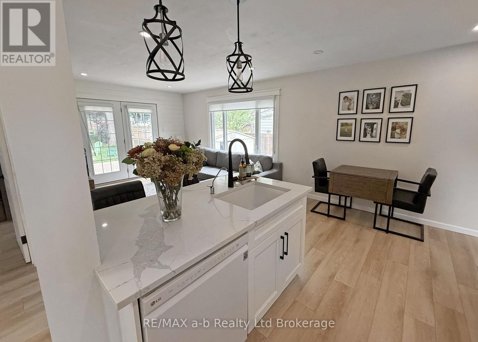 357 Knightsbridge Road, Woodstock (Woodstock - North), Ontario  N4S 7C8 - Photo 16 - X14090118