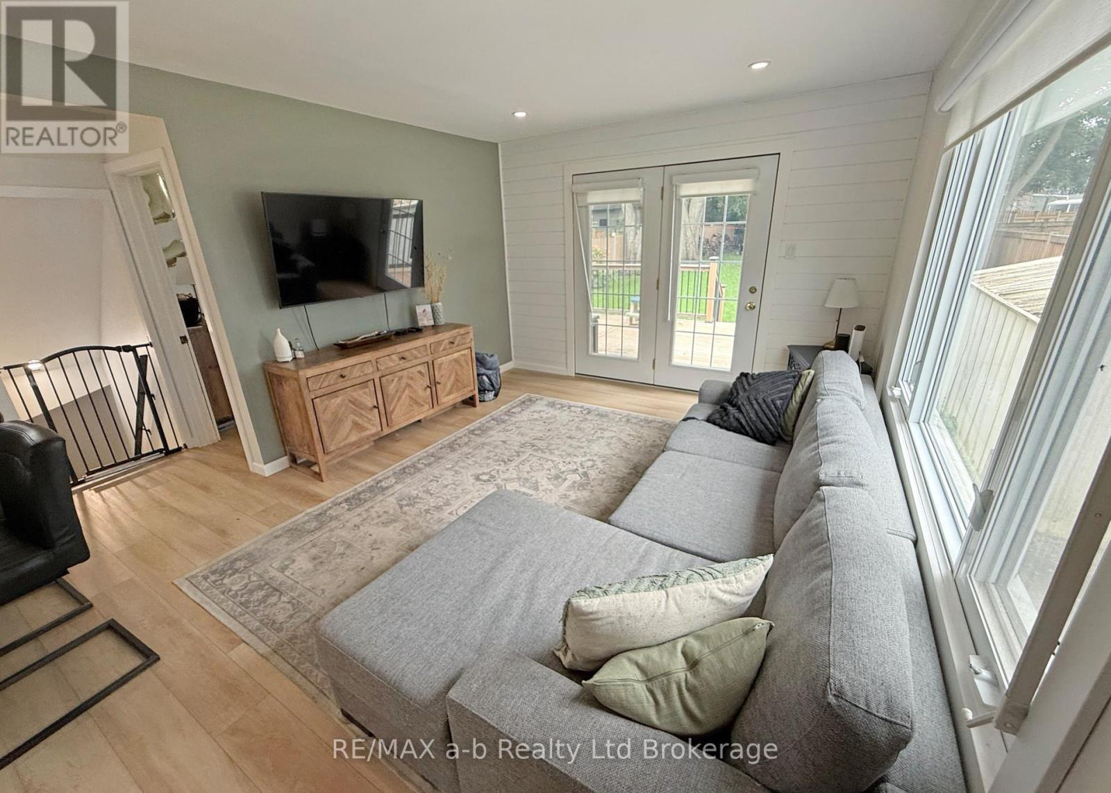 357 Knightsbridge Road, Woodstock (Woodstock - North), Ontario  N4S 7C8 - Photo 21 - X14090118