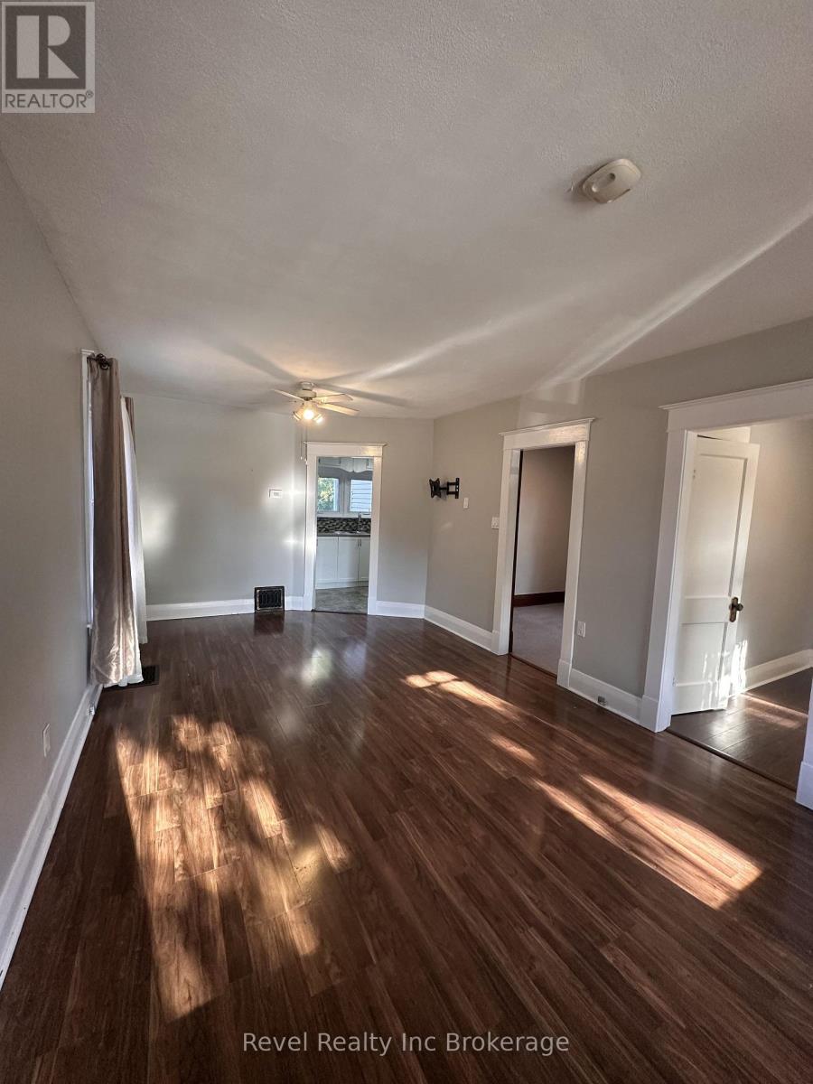 162 Brisbin Street, London East (East M), Ontario  N5Z 2M1 - Photo 5 - X14095388