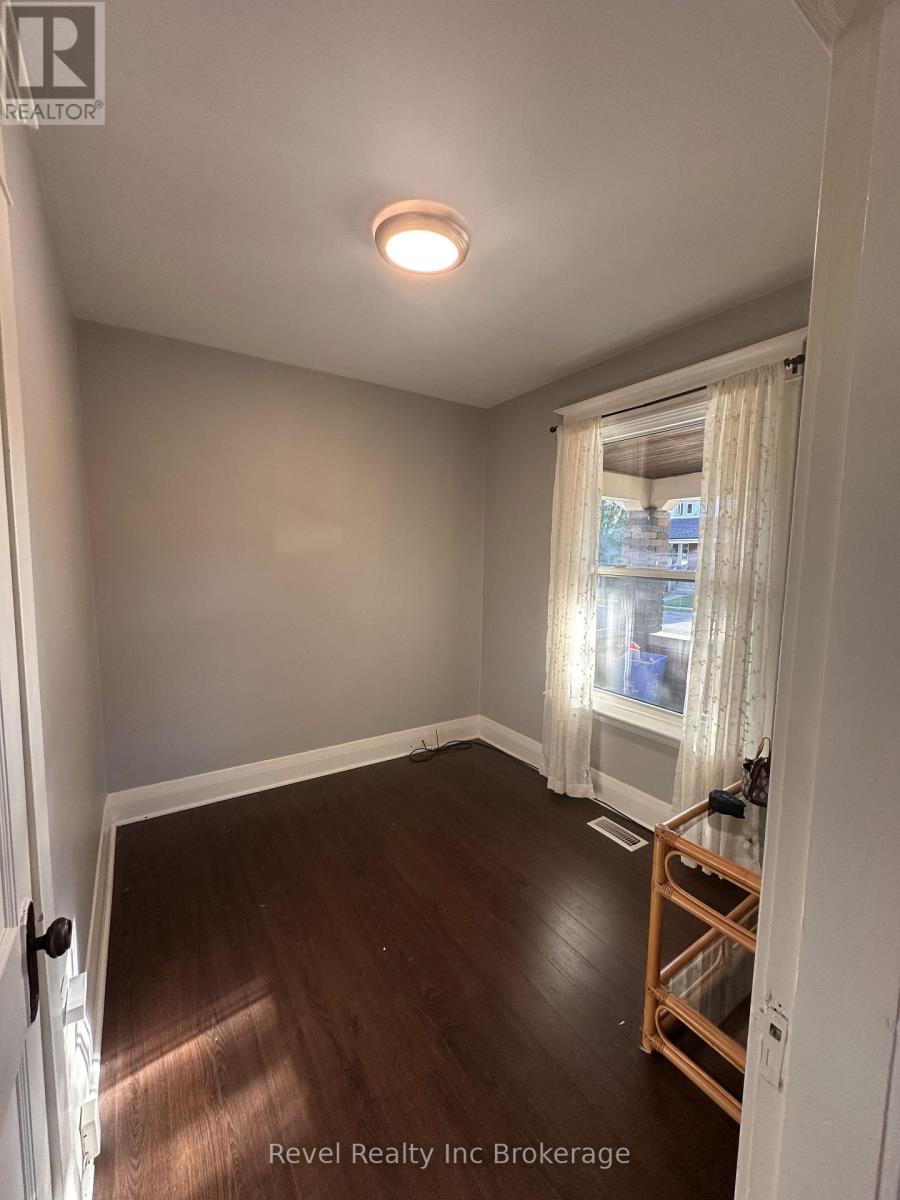 162 Brisbin Street, London East (East M), Ontario  N5Z 2M1 - Photo 7 - X14095388