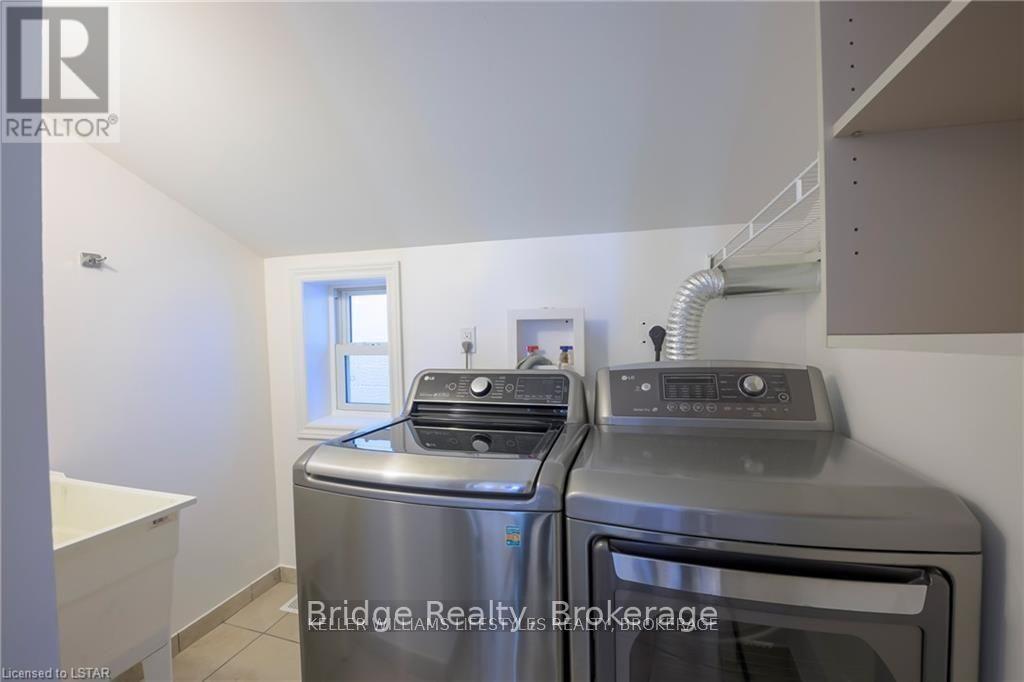 497 Simcoe Street, London East (East K), Ontario  N6B 1K3 - Photo 13 - X14096332