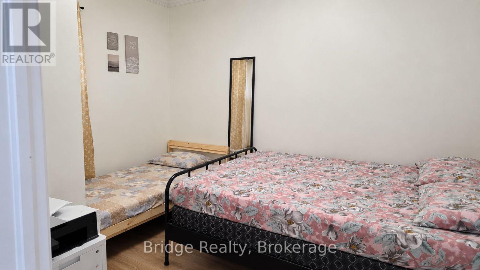 497 Simcoe Street, London East (East K), Ontario  N6B 1K3 - Photo 8 - X14096332