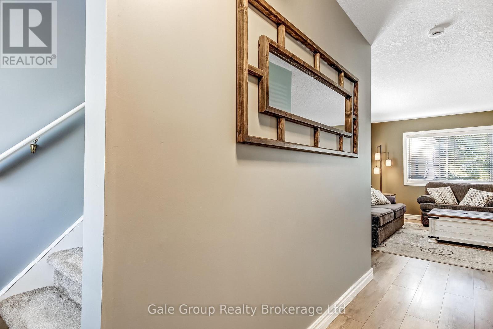 769 Southwood Way, Woodstock (Woodstock - South), Ontario  N4V 1G5 - Photo 3 - X14099264