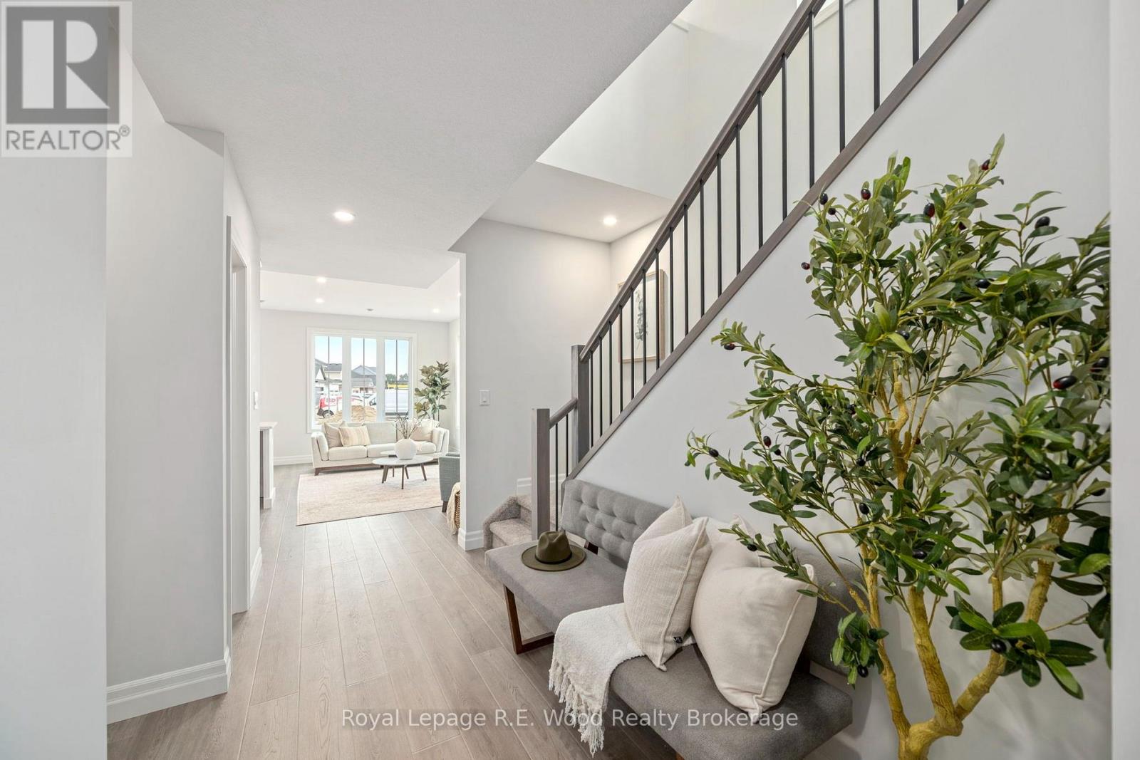 9 Hoylake Road, St. Thomas, Ontario  N5R 0R9 - Photo 6 - X14102168
