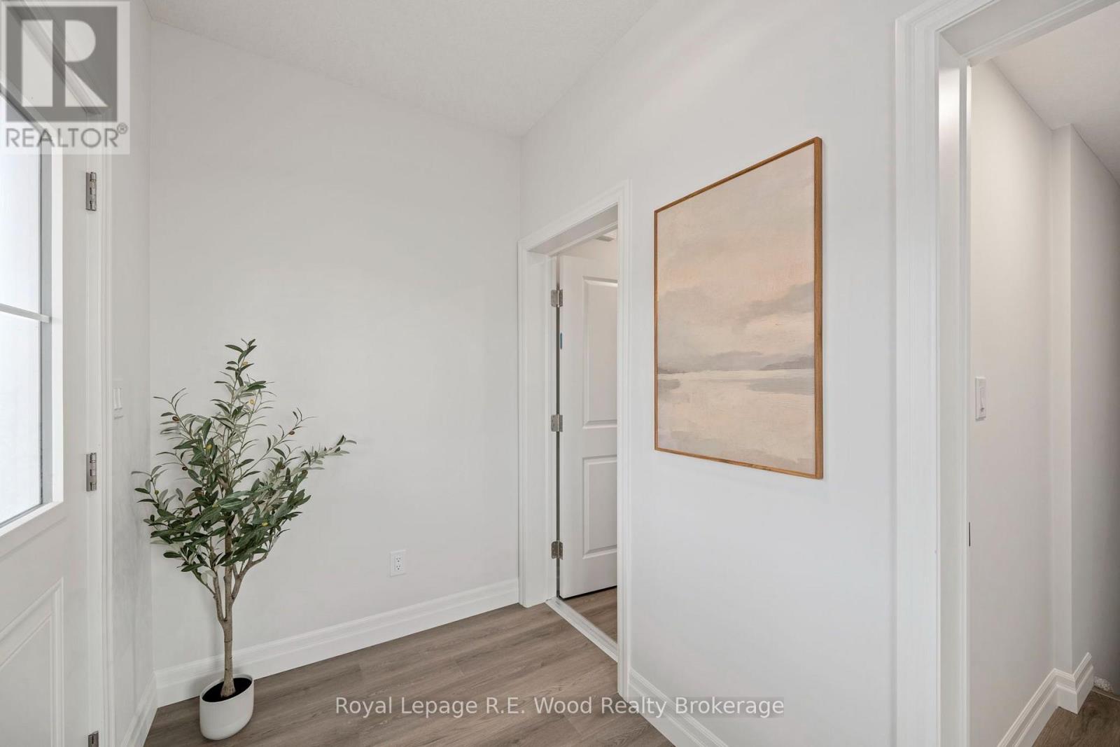 5 Hoylake Road, St. Thomas, Ontario  N5R 0R9 - Photo 4 - X14102184